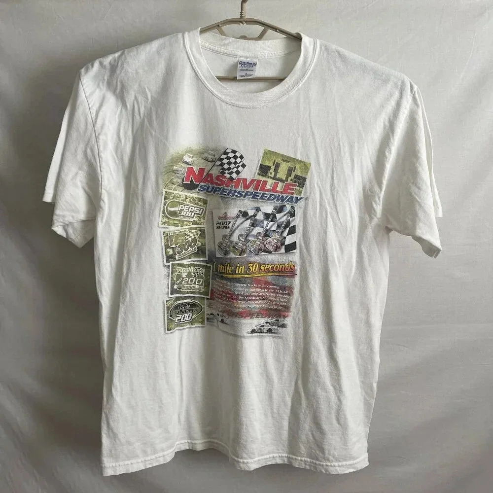 Vintage Nashville Speedway NASCAR T-Shirt, 2007, Size XL